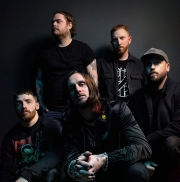 První headliner pro FF2024: While She Sleeps